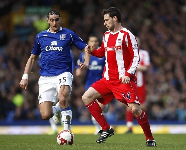 Fellaini vs. Delap: A Battle at Goodison Park, Everton vs. Stoke City, Barclays Premier League, March 2009