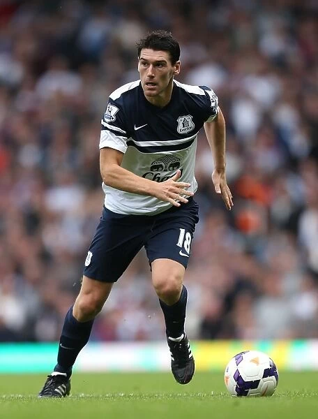 Gareth Barry Scores the Game-Winning Goal: Everton's Triumph over West Ham United in Premier League (September 21, 2013)