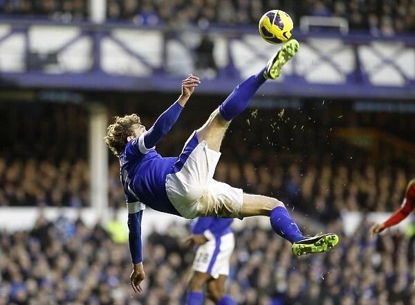 Jelavic's Bicycle Kick: A Thrilling Moment from Everton vs Swansea City (0-0, Goodison Park, January 12, 2013)