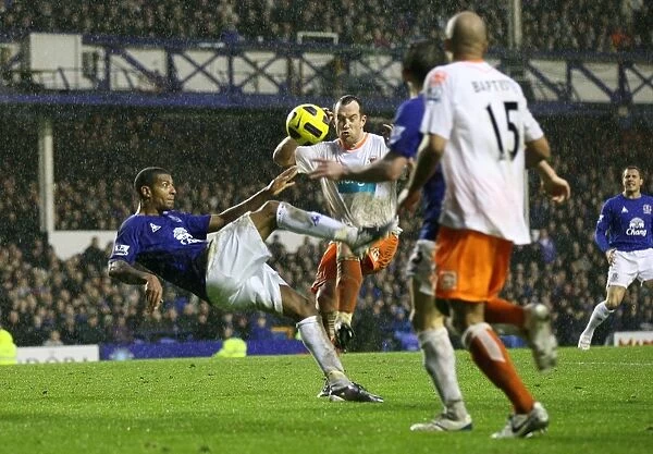 Jermaine Beckford's Determined Shot: Everton FC vs Blackpool, Barclays Premier League, Goodison Park (5 February 2011)