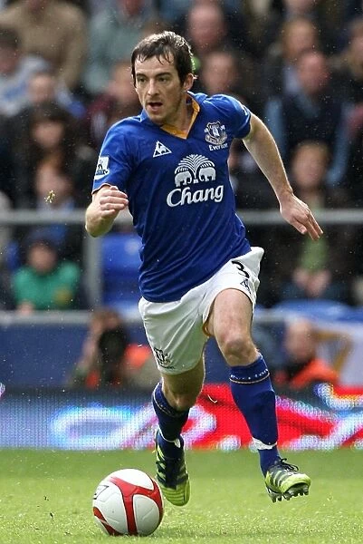 Leighton Baines in Action: Everton's FA Cup Sixth Round Clash with Sunderland at Goodison Park (17 March 2012)