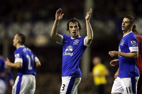 Leighton Baines Leadership: Everton's 2-1 Victory over West Bromwich Albion (Barclays Premier League, 30-01-2013)