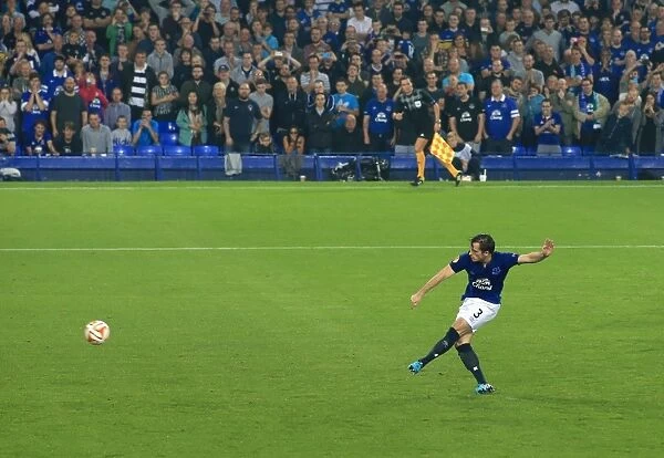 Leighton Baines Scores Penalty: Everton's Third Goal in Europa League Group H vs VfL Wolfsburg