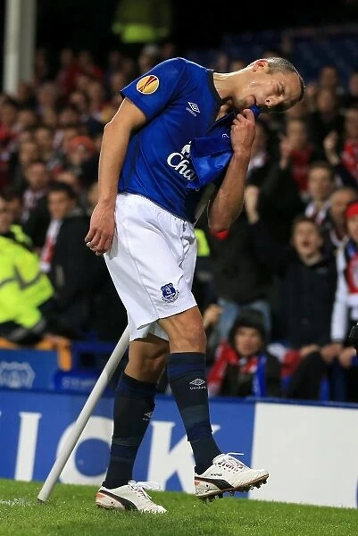 Leon Osman Scores First Everton Goal in Europa League Clash Against Lille