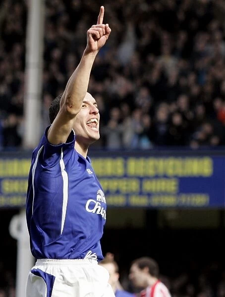 Leon Osman Scores the Opener: Everton's Thrilling Victory Moment