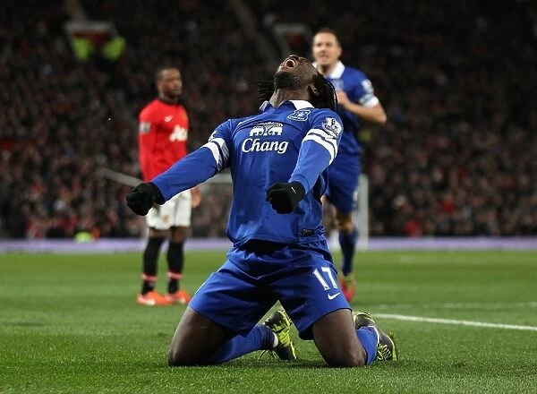 Lukaku and Oviedo's Historic Goal: Everton's Upset at Old Trafford (4-12-2013: Manchester United 0-1 Everton)