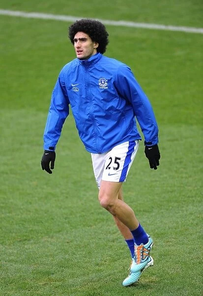Marouane Fellaini's Determined Performance at Goodison Park: Everton vs Swansea City, 0-0 Stalemate (January 12, 2013)