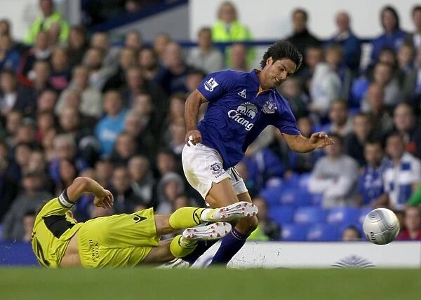 Mikel Arteta Foul by Richard Cresswell: Everton vs. Sheffield United (Carling Cup, 2011)