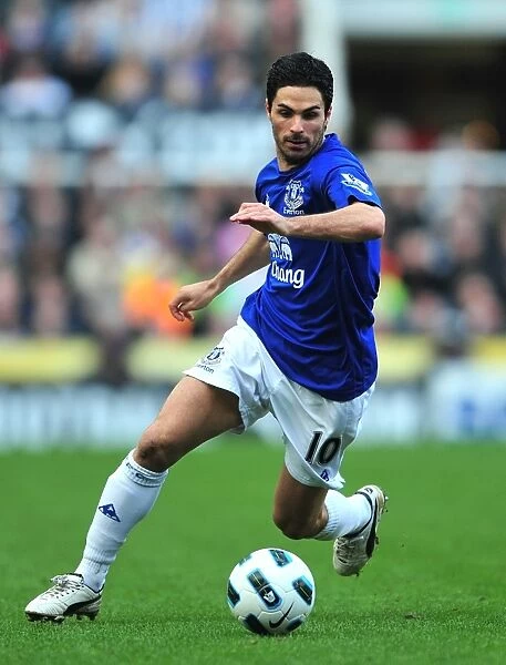 Mikel Arteta Leads Everton at St. James Park Against Newcastle United in the Barclays Premier League (05 March 2011)