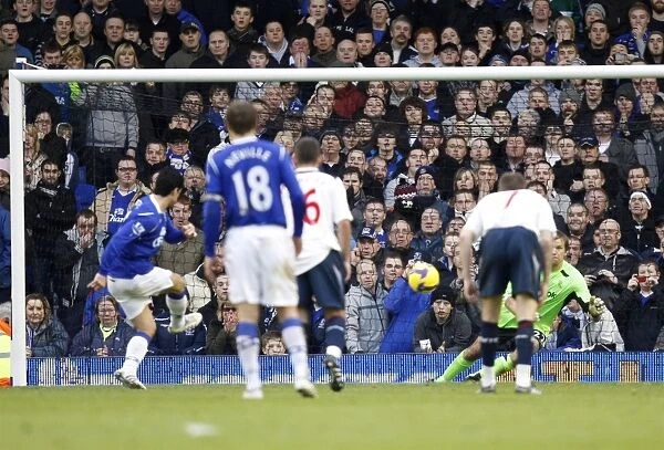 Mikel Arteta's Debut Goal: Everton 1-0 Bolton Wanderers (08 / 09)