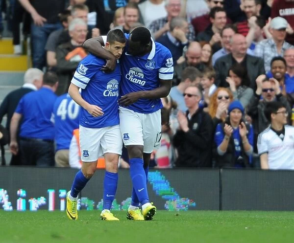 Mirallas and Lukaku: Celebrating Everton's Second Goal Against Fulham (30-03-2014)