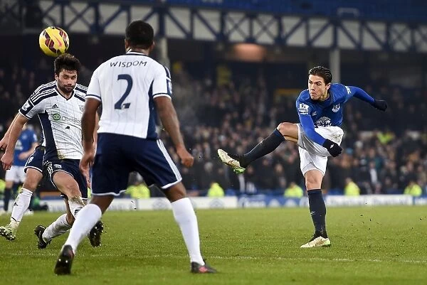 Muhamed Besic's Goal Attempt: Everton vs. West Bromwich Albion, Premier League