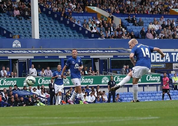 Naismith's Tribute Goal: Everton's Opening Strike Against FC Porto (Leon Osman Testimonial)