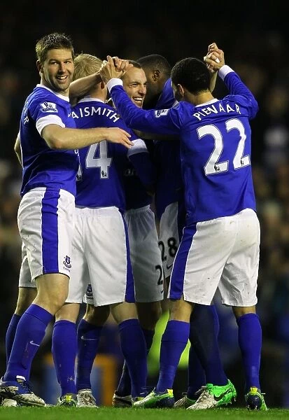 Osman's Stunner: Everton's Game-Winning Goal vs. Wigan Athletic (2-1, Barclays Premier League)