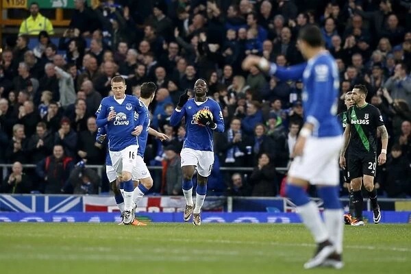 Romelu Lukaku Scores the Thriller: Everton's First Goal Wins Against Stoke City (BPL, Goodison Park)