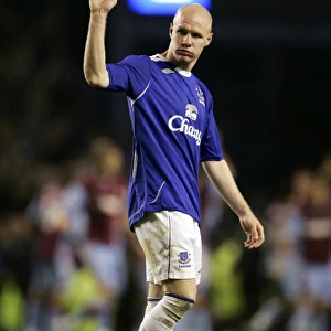 Andrew Johnson's Thrilling Goal and Celebration: Everton's Victory Over Aston Villa, 2006-07 Season