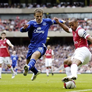 Season 06-07 Framed Print Collection: Arsenal v Everton