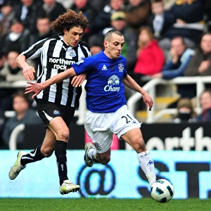 Battle for Supremacy: Osman vs. Coloccini - Everton vs. Newcastle United, Premier League (05 March 2011)