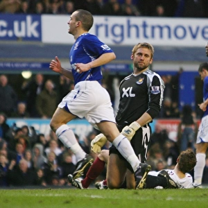 Dejected Robert Green: Everton's First Goal against West Ham (07/08)