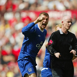 Season 04-05 Photographic Print Collection: Man Utd 0 Everton 0