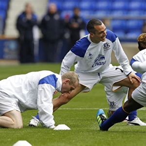 Everton FC: Pre-Match Huddle - Everton vs Manchester United (2011) - Tony Hibbert, Leon Osman, Louis Saha