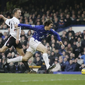Everton vs. Charlton: Penalty Drama - Kilbane Foul by Rommedahl