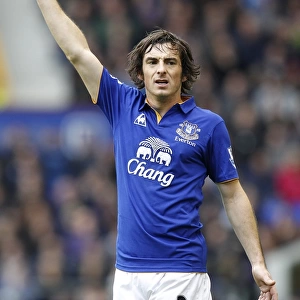 Everton vs Manchester United: Leighton Baines in Action (29 October 2011)