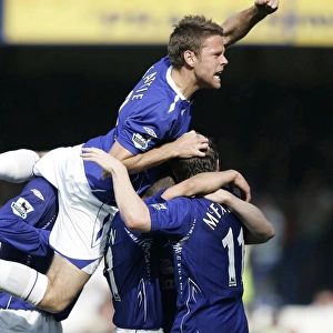 Football - Everton v Portsmouth FA Barclays Premiership - Goodison Park - 5 / 5 / 07 Everton players cel