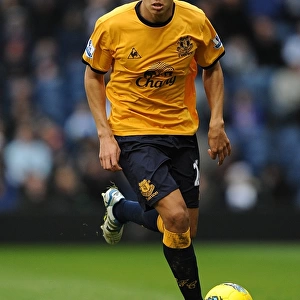 Jack Rodwell vs. West Bromwich Albion: Everton's Midfield Star Faces Off in Barclays Premier League Clash (01.01.2012)
