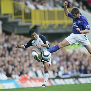Season 05-06 Photographic Print Collection: Tottenham vs Everton
