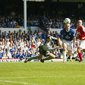 Lee Carsley's Stunner: Everton's Key Moment Against Arsenal (15/8/04), Barclays Premiership Season 04-05