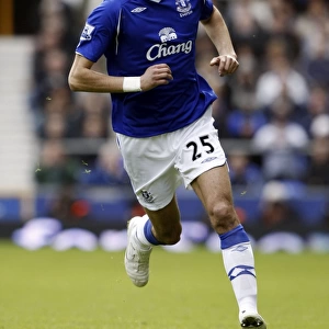 Marouane Fellaini's Thrilling Performance: Everton vs Stoke City, Barclays Premier League, March 14, 2009