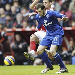 McFadden's Defiant Stand: James McFadden vs. Luke Young - Everton Football Club