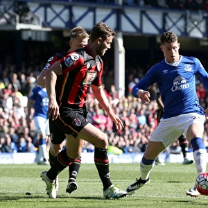 Ross Barkley in Action: Everton vs AFC Bournemouth, Barclays Premier League, Goodison Park