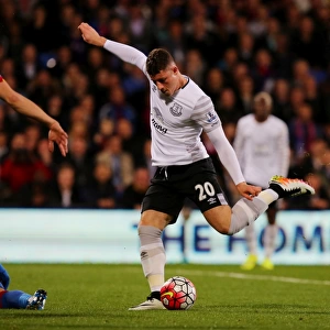 Ross Barkley Goes for Glory: Everton's Attack at Crystal Palace's Selhurst Park