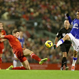 Steven Gerrard vs. Steven Pienaar: Intense Rivalry in the Liverpool-Everton Barclays Premier League Clash (January 28, 2014: Anfield)