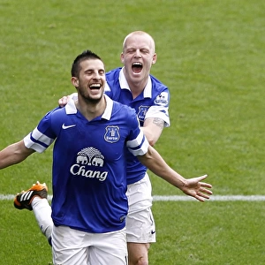 Triumphant Everton: Arteta's Own Goal (3-0) - Mirallas, Naismith Celebrate