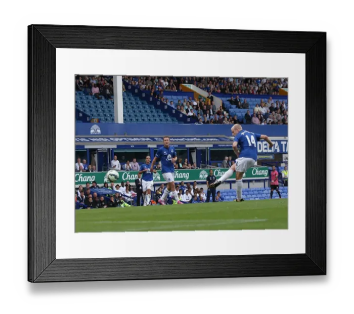 Framed Print : Naismith's Tribute Goal: Everton's Opening Strike Against FC Porto (Leon Osman Testimonial) Framed Print : Naismith's Tribute Goal: Everton's Opening Strike Against FC Porto (Leon Osman Testimonial)