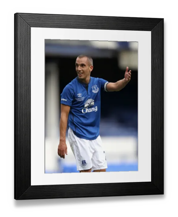 Framed Print : Leon Osman Testimonial: Everton vs. FC Porto at Goodison Park Framed Print : Leon Osman Testimonial: Everton vs. FC Porto at Goodison Park