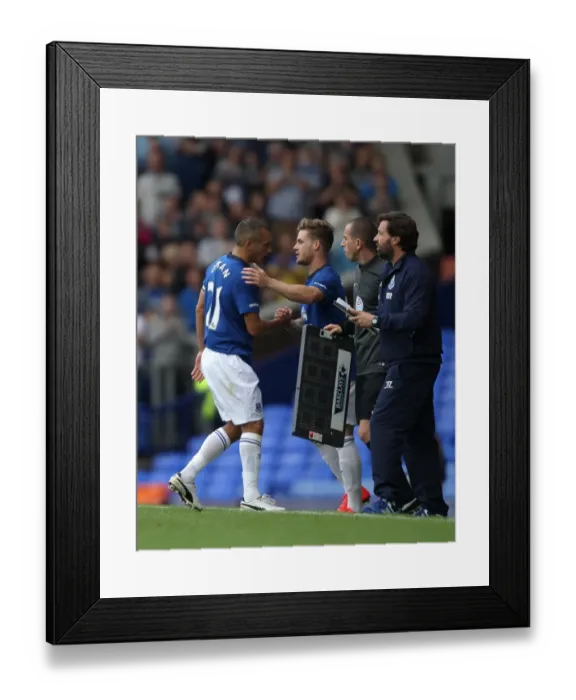 Framed Print : Leon Osman's Farewell: Everton vs FC Porto at Goodison Park Framed Print : Leon Osman's Farewell: Everton vs FC Porto at Goodison Park