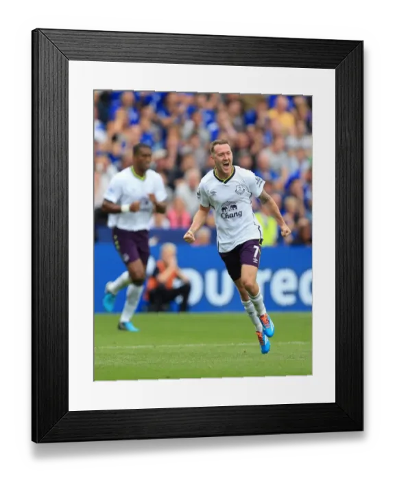 Framed Print : Aiden McGeady's Stunner: Everton's Premier League Opener Against Leicester City Framed Print : Aiden McGeady's Stunner: Everton's Premier League Opener Against Leicester City