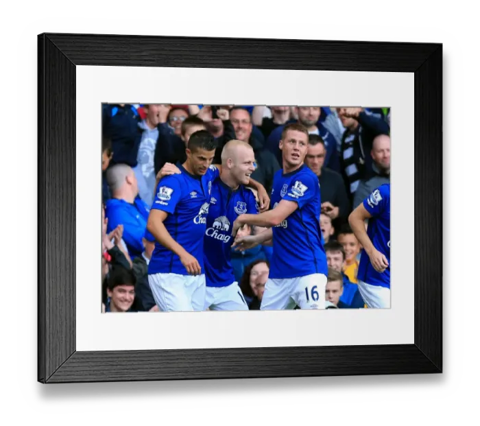 Framed Print : Everton's Naismith Scores Second Goal: Everton 2- Arsenal, Goodison Park