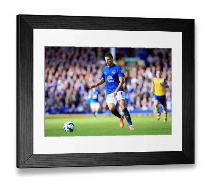 Framed Print : Evertons Kevin Mirallas during the Barclays Premier League match at Goodison Park, Liverpool. PRESS ASSOCIATION Photo Framed Print : Evertons Kevin Mirallas during the Barclays Premier League match at Goodison Park, Liverpool. PRESS ASSOCIATION Photo
