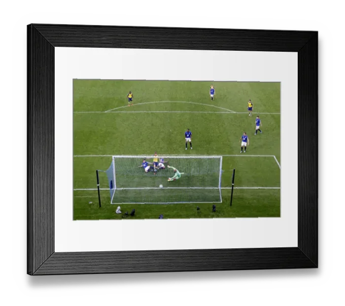 Framed Print : Ramsey Strikes First: Arsenal's Win at Everton, 2014