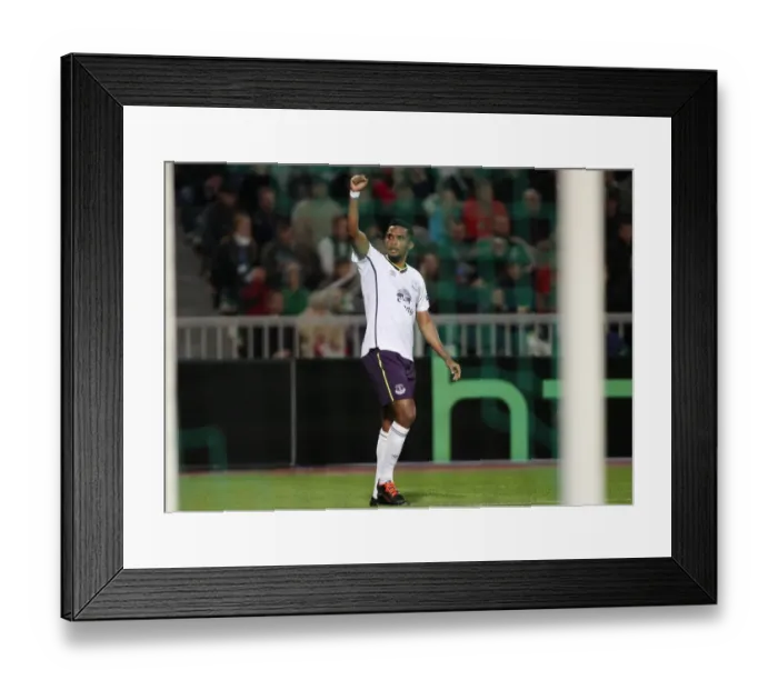 Framed Print : Eto'o's Europa League Goal Celebration: Everton vs FC Krasnodar