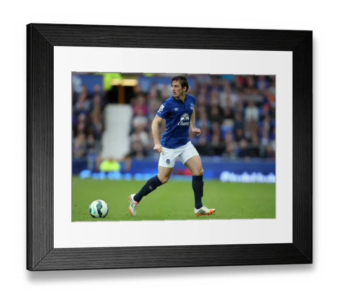 Framed Print : Leighton Baines in Action: Everton vs Aston Villa, Premier League at Goodison Park
