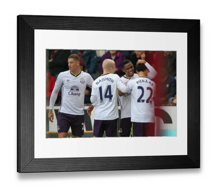 Framed Print : Eto'o Scores Second Goal: Everton's Victory at Burnley in Barclays Premier League Framed Print : Eto'o Scores Second Goal: Everton's Victory at Burnley in Barclays Premier League