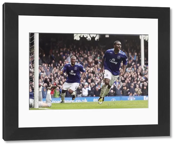 Joseph Yobo Scores the Decisive Goal: Everton's Victory over Aston Villa, Barclays Premier League, Goodison Park, 27 April 2008