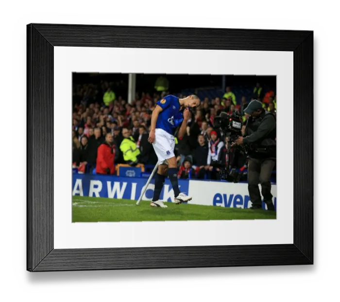 Framed Print : Leon Osman Scores First Goal: Everton's Europa League Triumph vs Lille (Group H, Goodison Park) Framed Print : Leon Osman Scores First Goal: Everton's Europa League Triumph vs Lille (Group H, Goodison Park)