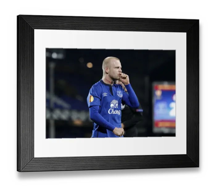 Framed Print : Naismith Scores Third as Everton Secure Europa League Victory over Lille Framed Print : Naismith Scores Third as Everton Secure Europa League Victory over Lille